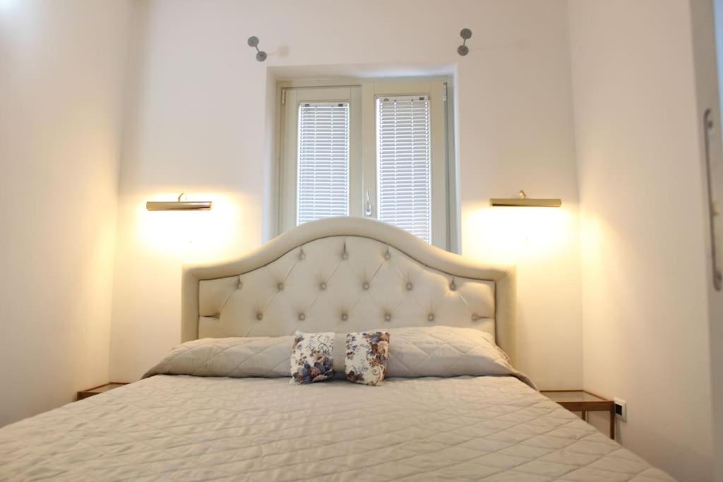 Minisuite F-house Vicino Al Duomo Di * Salerno