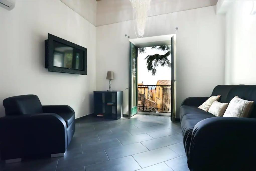 Ferienhaus Minisuite F-house Vicino Al Duomo Di
