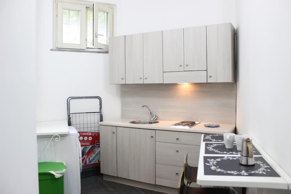 Minisuite F-house Vicino Al Duomo Di * Salerno