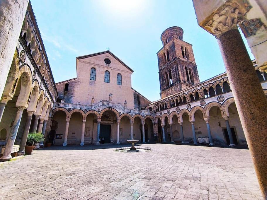Minisuite F-house Vicino Al Duomo Di Holiday home Salerno